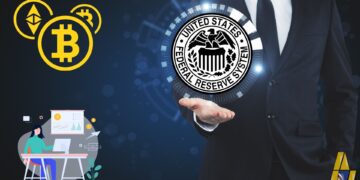 كيف سيؤثر رفع الأسعار من بنك الاحتياطي الفيدرالي على العملات الرقمية والأسهم؟